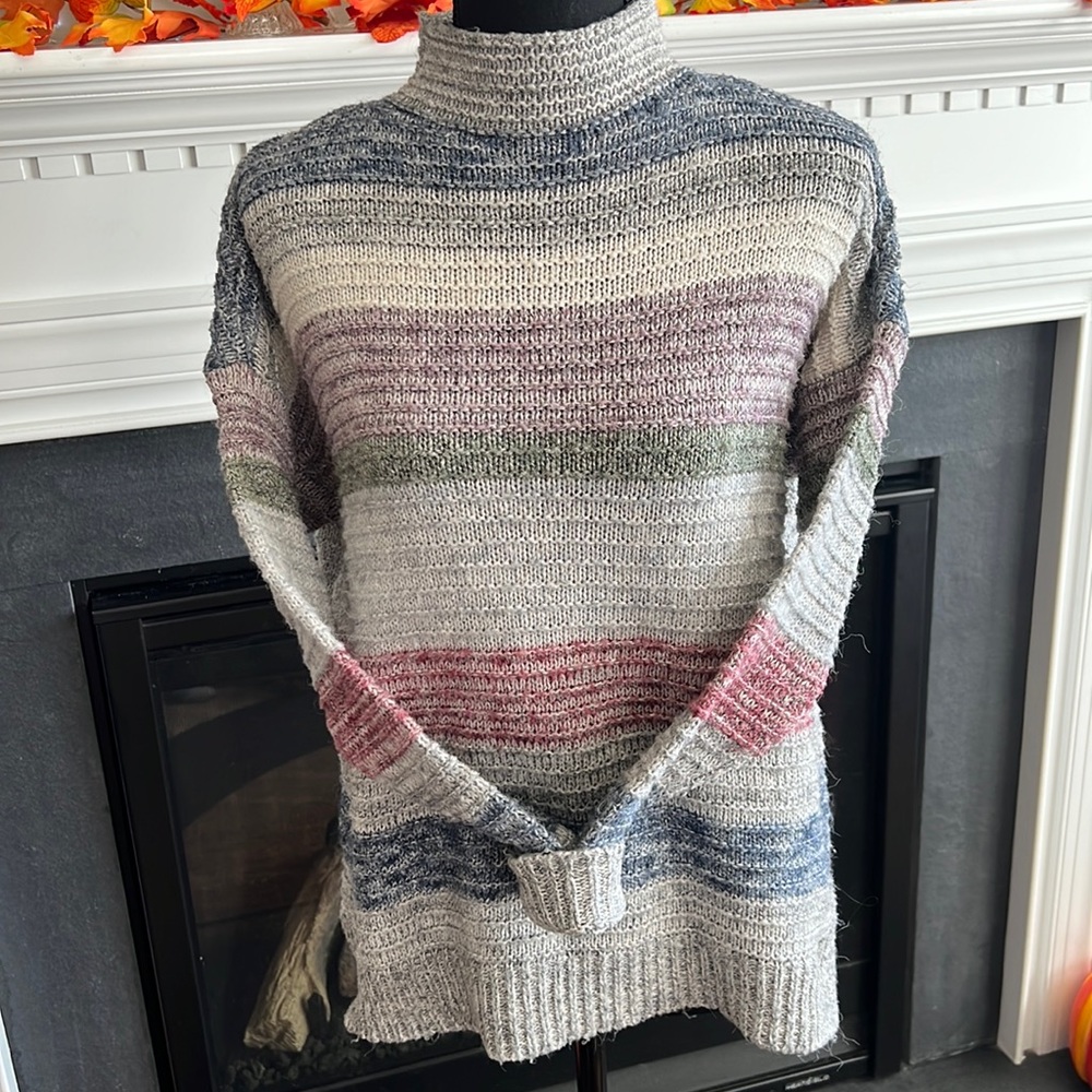 AE Striped Knit Pullover Sweater
